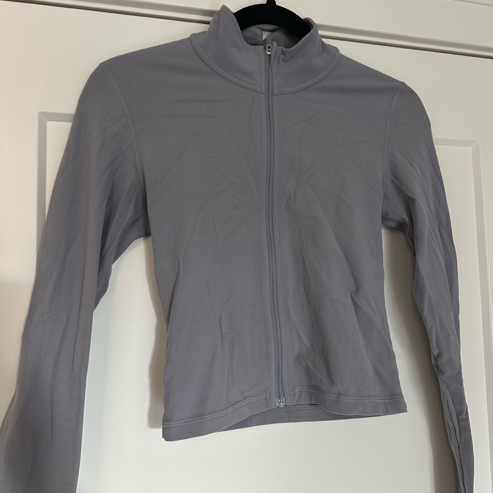 Aritzia TNA Action Butter Light Gray Zip-Up Jacket